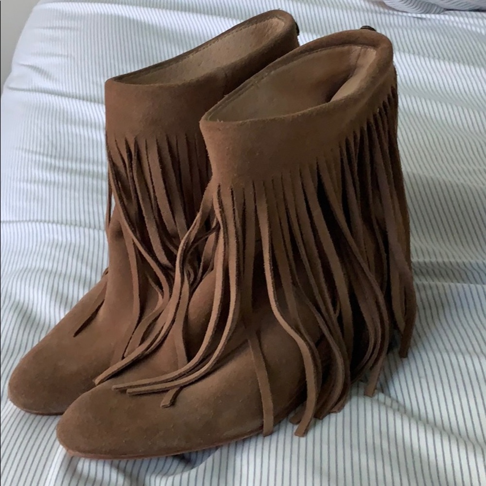 Koolaburra tan fringe booties size 11